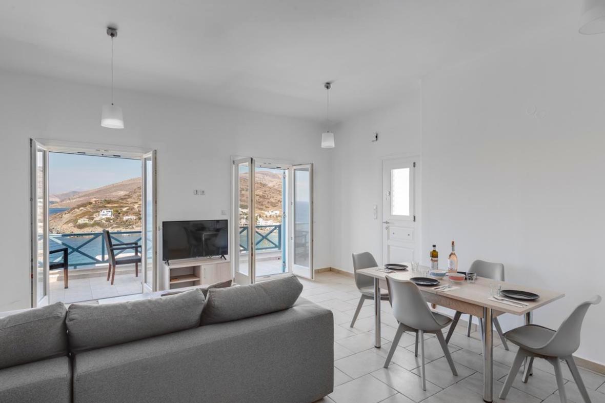 Waterview Apartments Kini Exterior foto