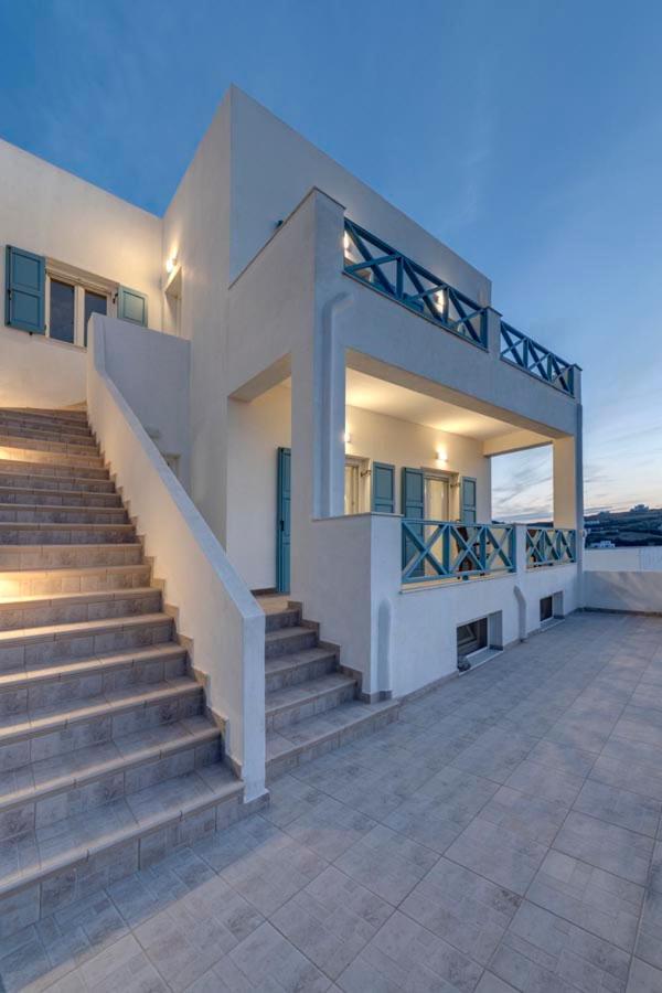 Waterview Apartments Kini Exterior foto
